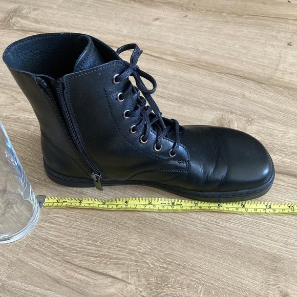 Women's Peerko Breeze Zip-Up Boot - Picture 7 of 10